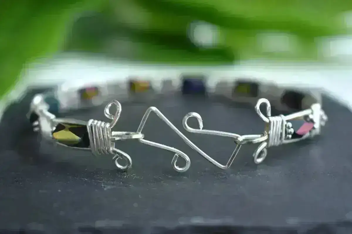 24 Gauge German-Style Square Wire in 3 Finishes - Image 5