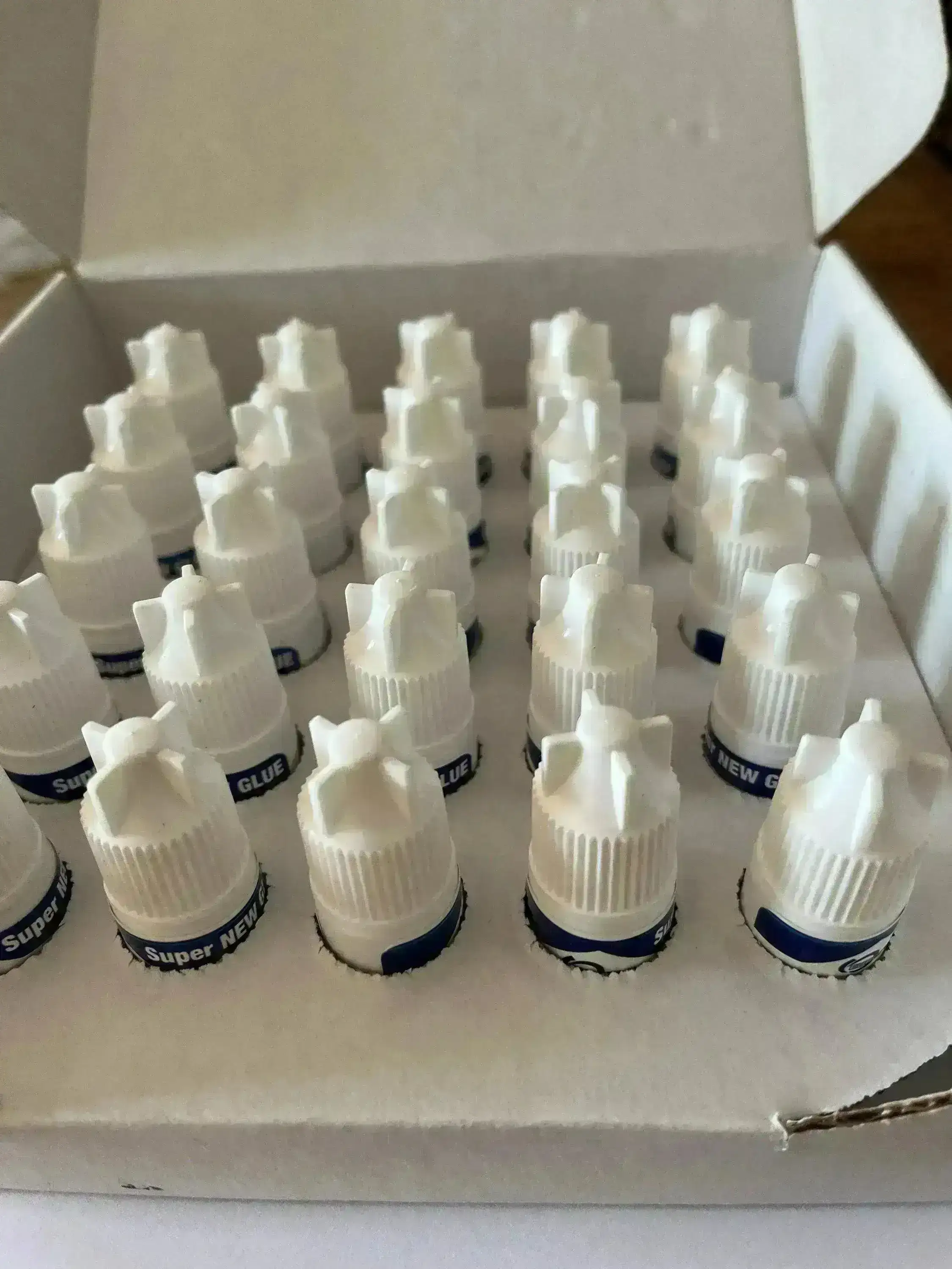 Super New Glue, Multi Function Jewelry Adhesive, no Stopper required - Image 3