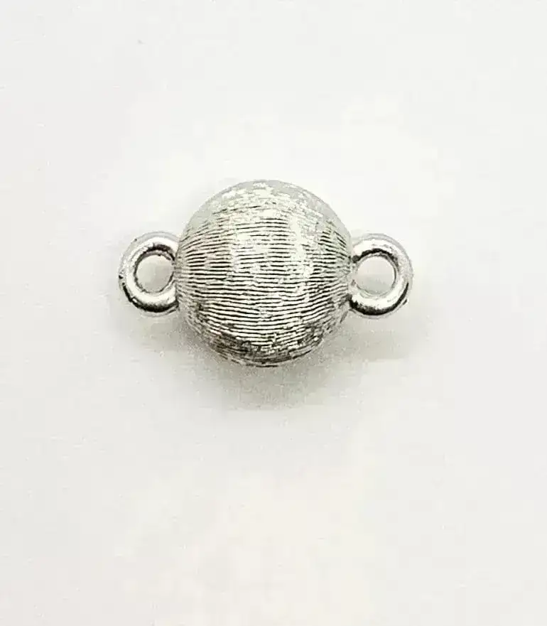 Claspgarten Textured Small Magnetic 1-Strand Clasp, 11mm - Image 3