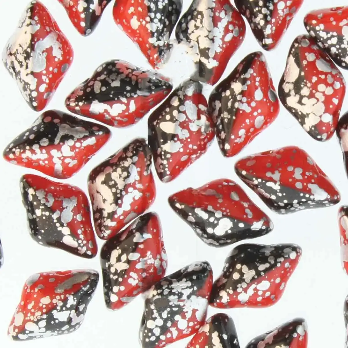 Gemduo Beads, Duet Red Black Silver Splash, 10g.