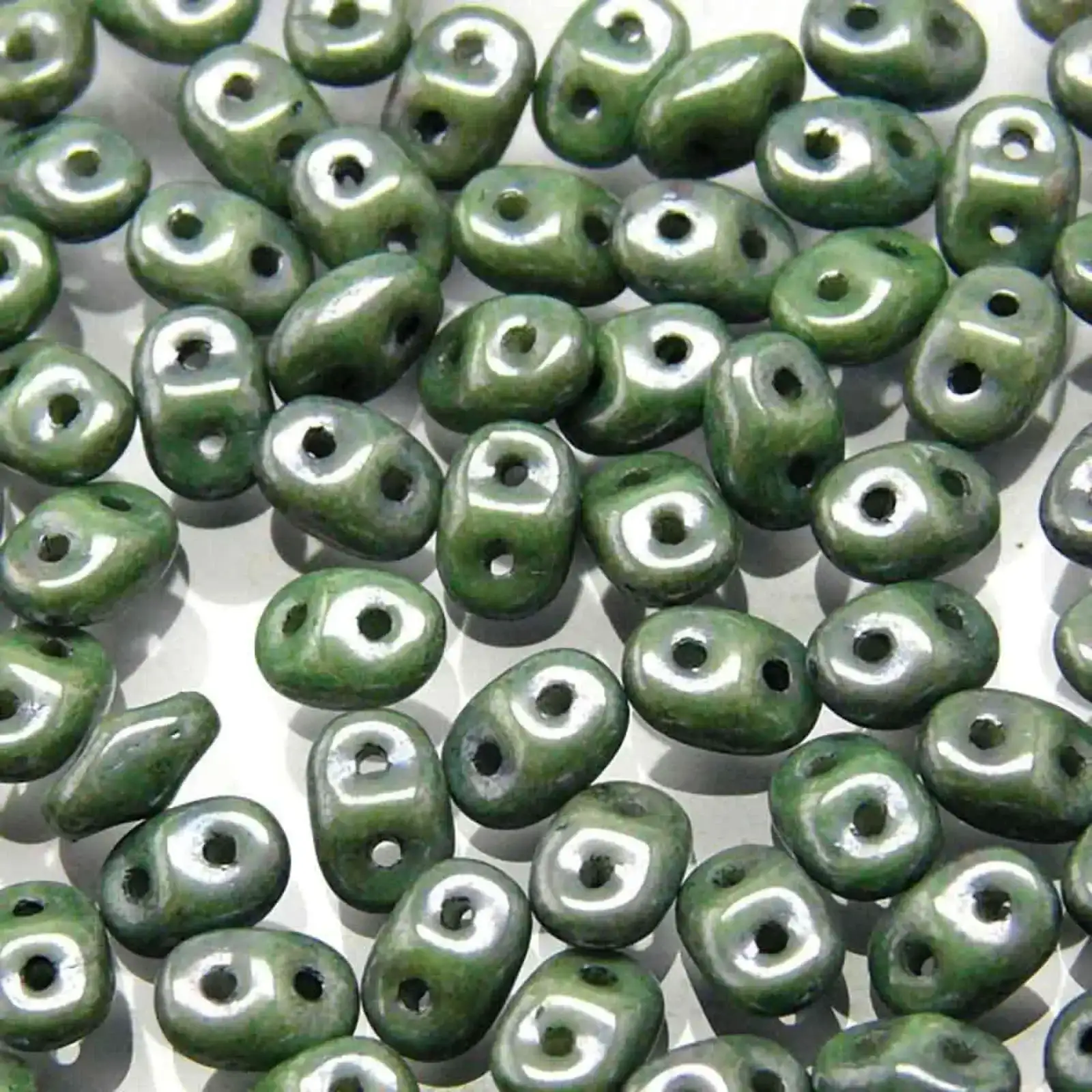 Miniduo Beads, Chalk Green Luster, 10g.