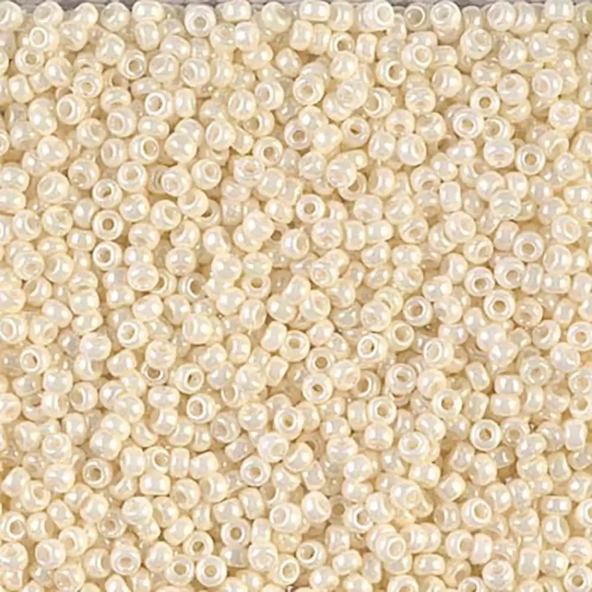 Miyuki 11/0 Seed Beads, 11-0594, Cream Ceylon, 10g