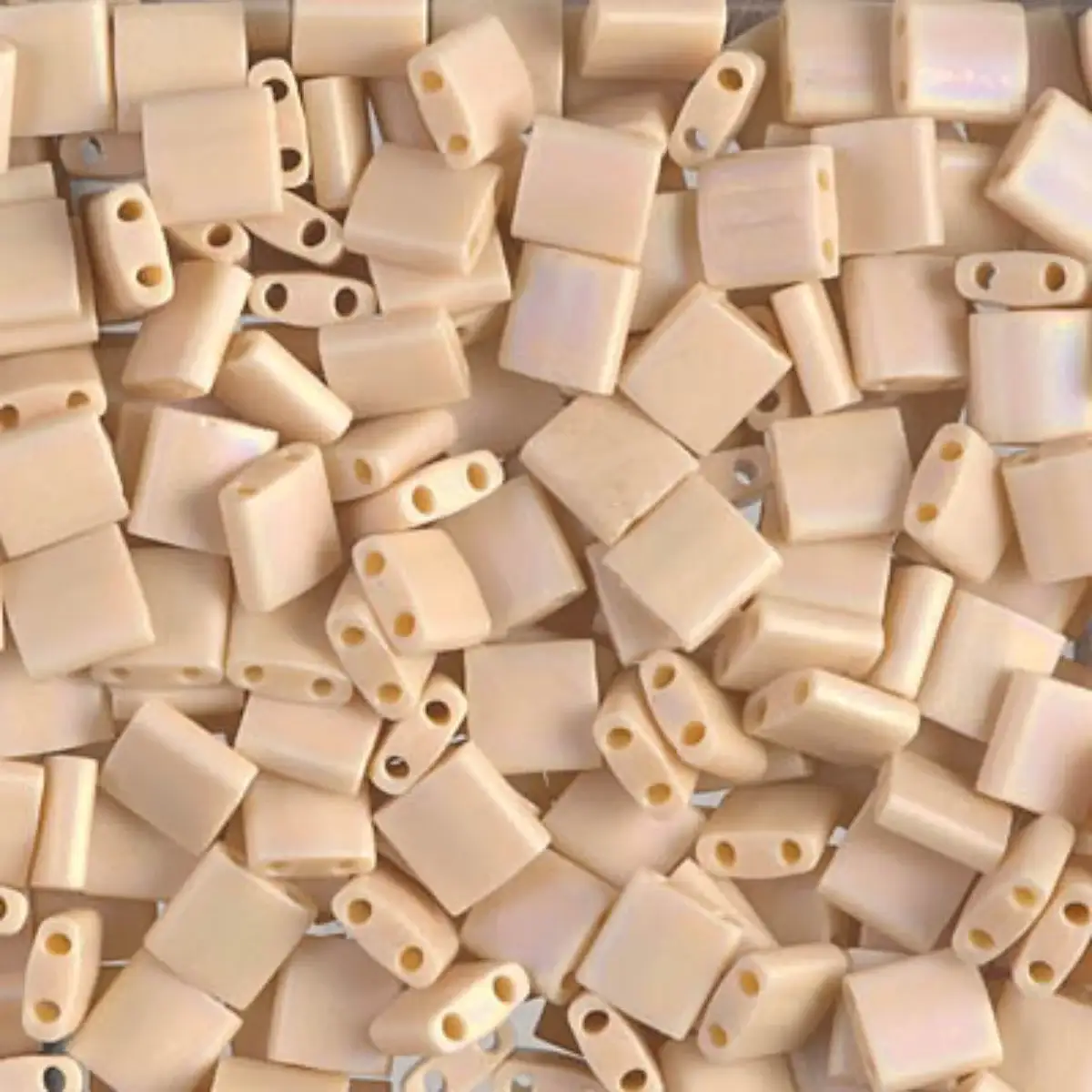 Miyuki Tila Beads, TL-493FR, Matte Opaque Pear AB, 5g