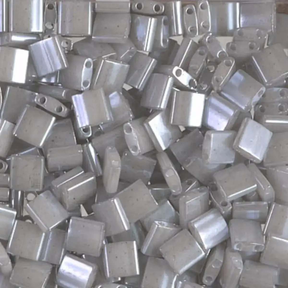 Miyuki Tila Beads, TL-526, Silver Grey Ceylon, 5g