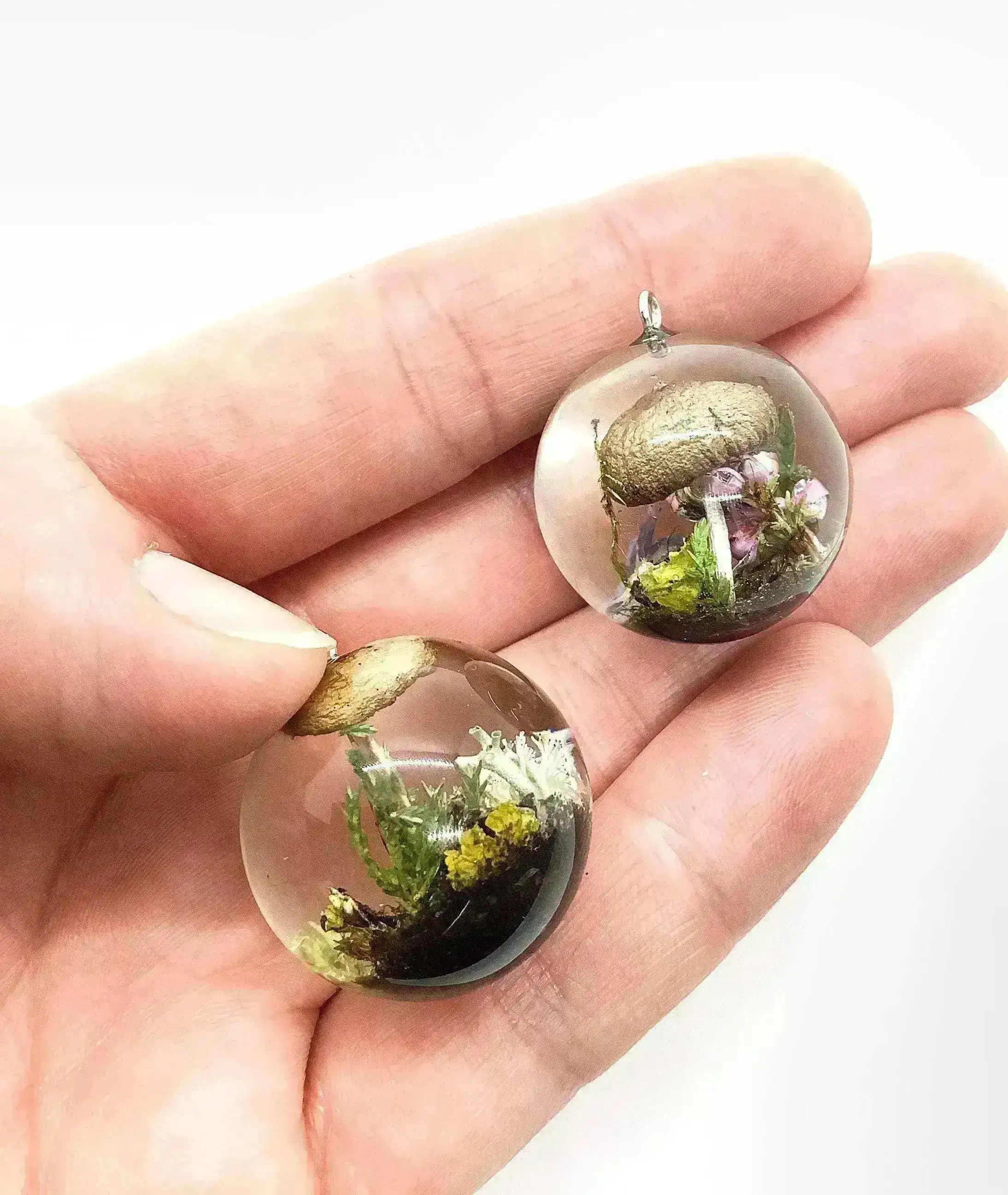 Mushroom Sphere, Ball or Pendant, Handmade with Real Dried Flora - Image 3