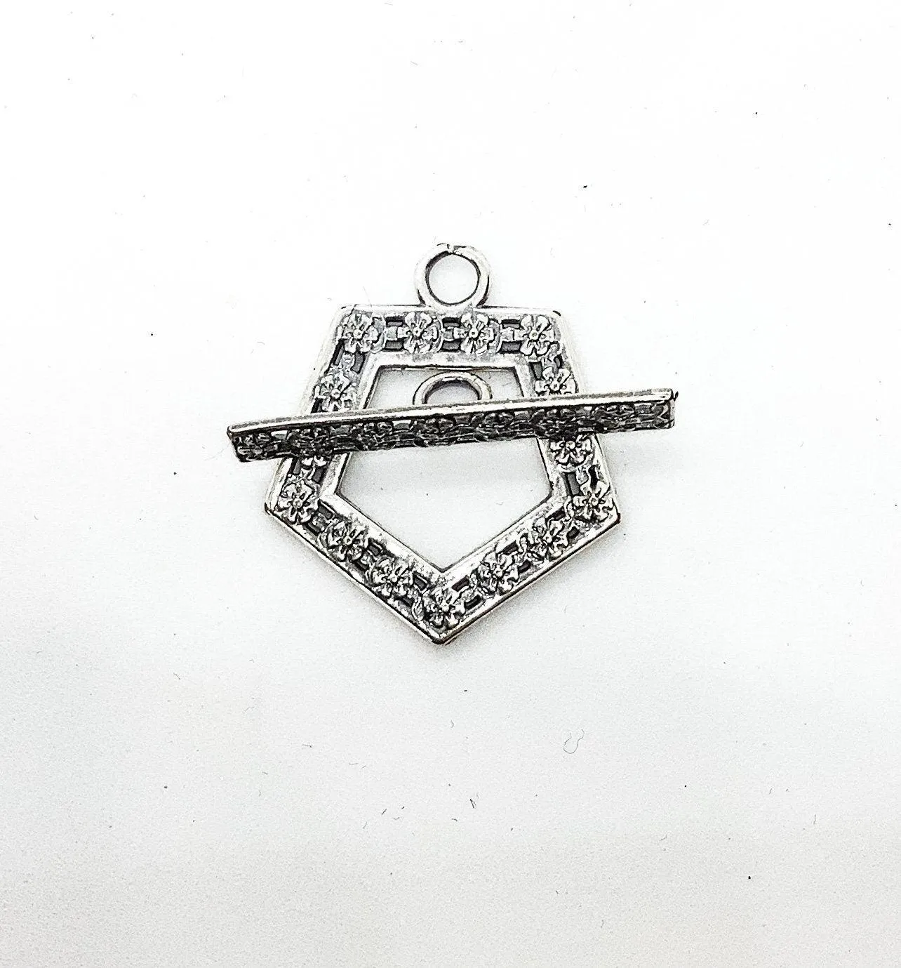 Penta Lightweight Toggle Clasp, 18mm, Antique Silver over Pewter
