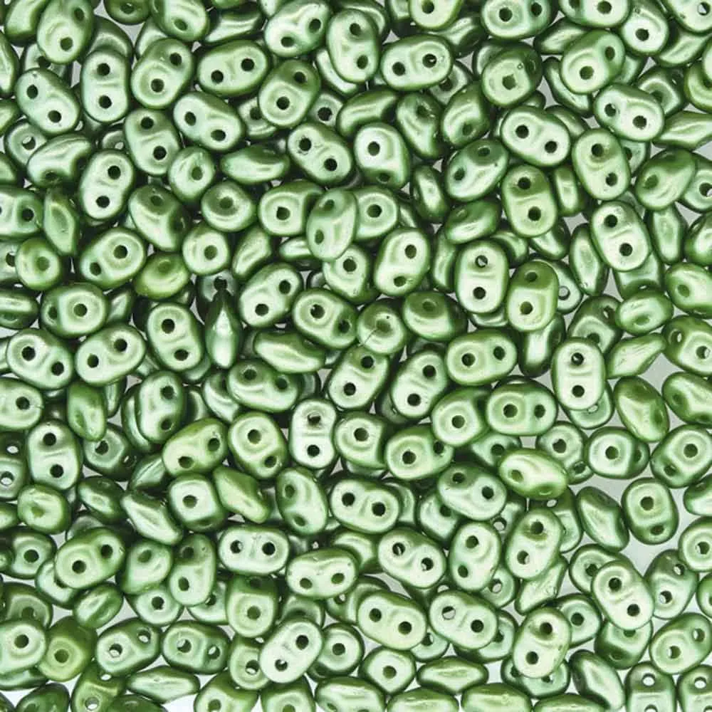 Superduo Beads, Pastel Olivine, 10g.